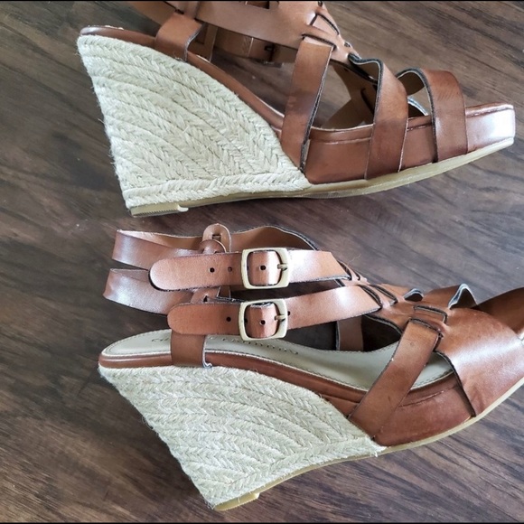 Chinese Laundry Wedge Sandals Size 7 - Picture 3 of 10